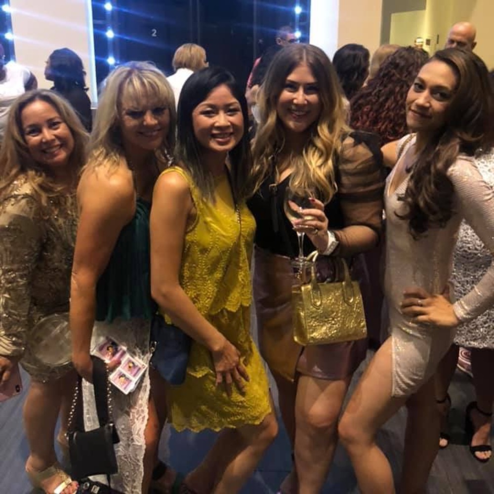 POSHFEST 2019 PREPARTY! THANK YOU!! - Picture 5 of 7